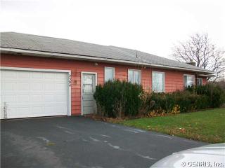 2394 Walworth Rd, Macedon, NY 14502-9168