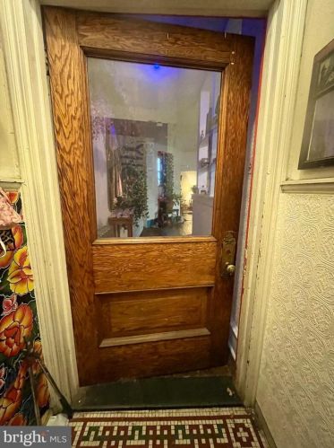 5203 Chester Ave, Philadelphia, PA 19143-4312