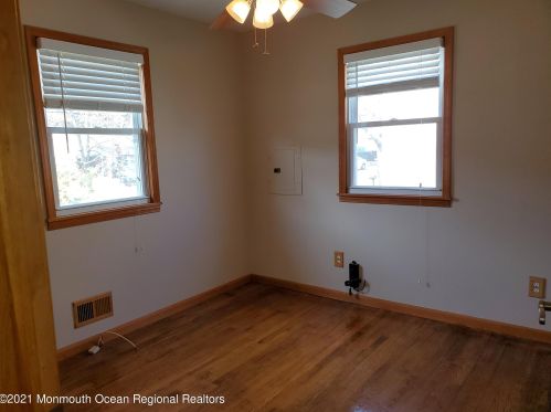 332 Northrop Rd, Bricktown NJ  08723-6812 exterior