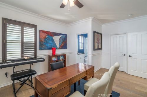 26173 Lone Rock Ct, Santa Clarita CA  91381-0647 exterior