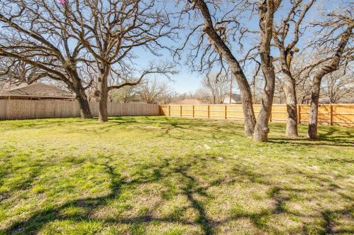 2011 Wilhelm Dr, Bryan TX 77803-6012 exterior