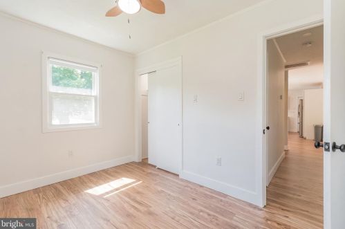 1642 Ox Rd, Edinburg VA  22824-3024 exterior