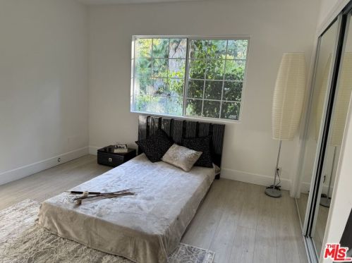 16821 Albers St, Van Nuys CA 91316-2603 exterior