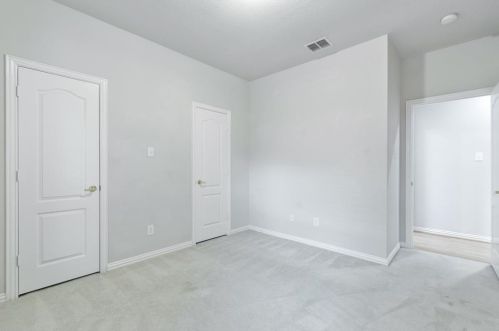 2509 Stillwater Ct, Lewisville TX  75022-8039 exterior
