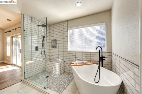 1579 Jasmine Cir, Oakley CA  94561-2652 exterior