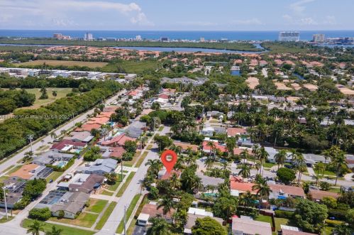 1124 13 Ter, Hollywood FL 33019-3115 exterior