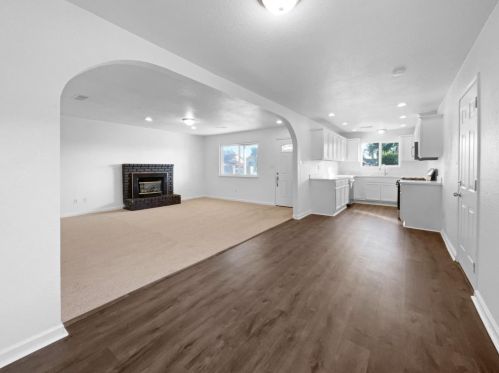 2707 Stanislaus St, Riverbank CA  95367-2238 exterior