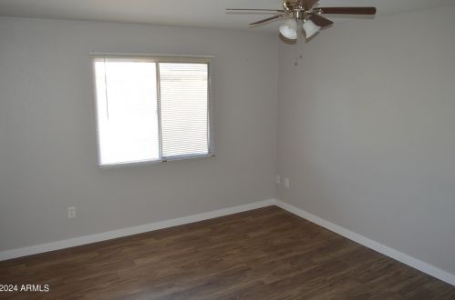 12428 48th Dr, Glendale AZ  85304-2208 exterior