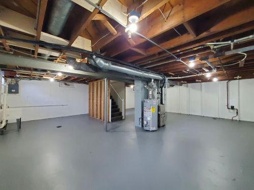 4264 62, Milwaukee WI 53216-1237 exterior