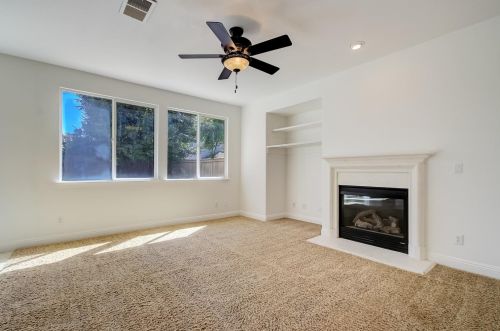 11852 White Rain Way, Rancho Cordova CA  95742-8003 exterior