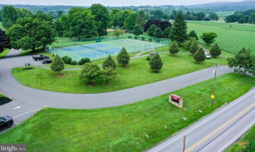 452 Manor Rd, Marsh, PA 19520-9104