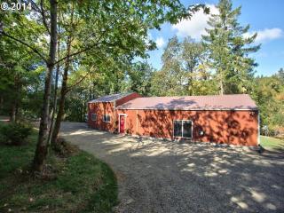 9650 Red Alder Rd, Mcminnville, OR 97128-8336