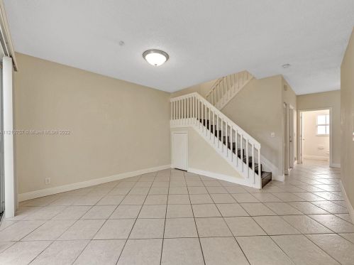 16879 1st Mnr, Hollywood FL  33027-1007 exterior