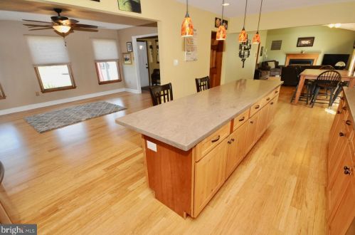 216 Abbey Ln, Auburn NJ  08085-1471 exterior