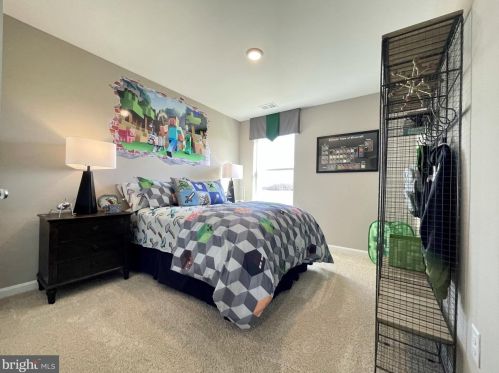 422 Grainery Way, Seaford DE  19973-7611 exterior