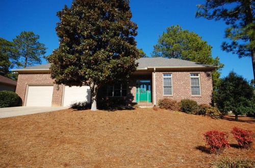 25 Riviera Dr, Pinehurst, NC 28374-6817