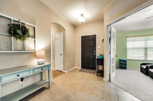 216 Rockbrook Dr, St Paul, TX 75098-6141