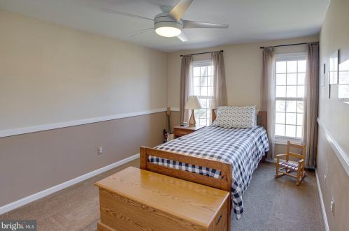 10727 Basket Oak Ct, Springfield VA  22015-2402 exterior