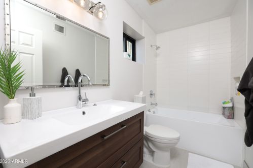 9202 83 Pl, Scottsdale AZ  85260-5656 exterior