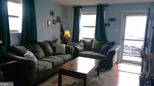 638 Ashland Ave, Manor, PA 19036-1719