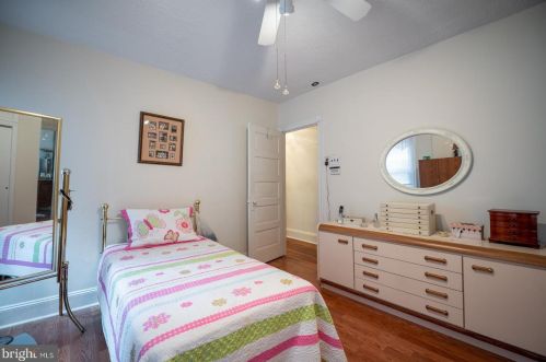 647 Marshall St, Norristown PA 19401-5136 exterior