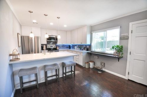 12132 Wintergreen Dr, Lakeside, CA 92040-4064
