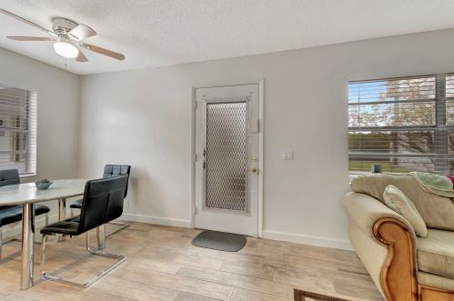 691 Burgundy O, Delray Beach FL  33484-4912 exterior