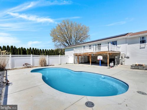 32 North Dr, Schuylkill Haven PA  17972-8955 exterior