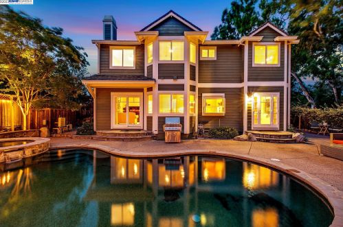 795 Daisyfield Dr, Livermore CA  94551-3990 exterior