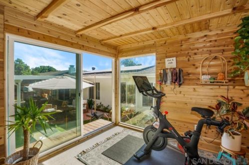 1161 Balour Dr, Encinitas CA  92024-3913 exterior