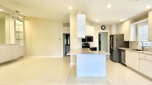 2178 Blue Springs Rd, West Palm Beach FL  33411-5705 exterior