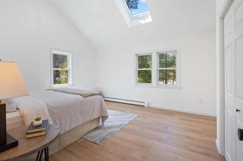 124 Mashpee Neck Rd, Mashpee MA  02649-3606 exterior