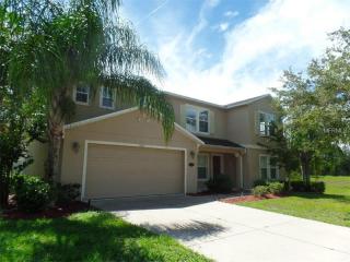 1300 Tilapia Trl, Deland, FL 32724-4721