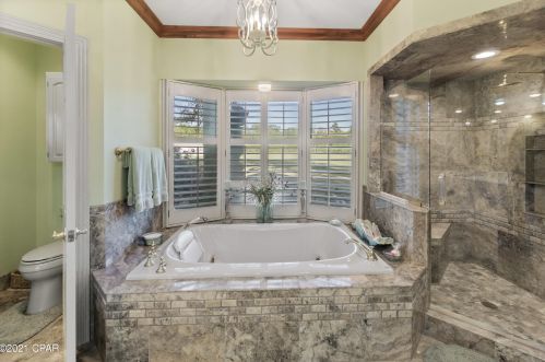 1360 State Park Rd, Sunny Hills FL  32428-6067 exterior