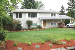 6129 203 St, Bothell WA  98012-9622 exterior