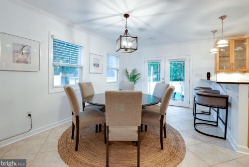 7003 Hickory Hill Rd, Falls Church VA  22042-3903 exterior