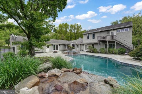 28 Heyburn Rd, Chadds Ford, PA 19317-9703