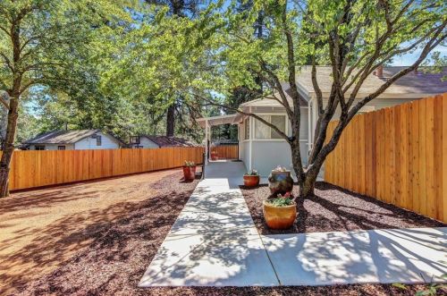 516 Packard Dr, Grass Valley CA  95945-7023 exterior