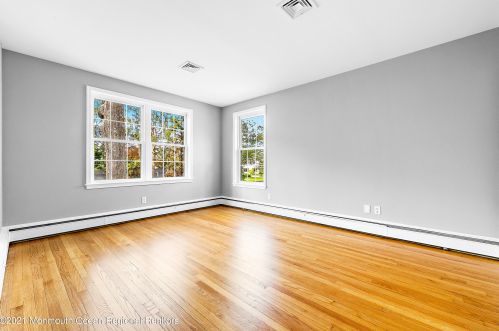 2278 Burroughs Ave, Northfield NJ  08225-1063 exterior