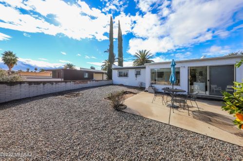 981 Abrego Dr, Green Valley AZ  85614-3637 exterior