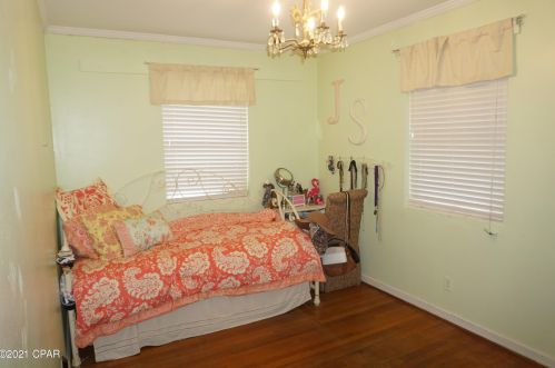 4334 7th Ave, Marianna FL  32446-2037 exterior