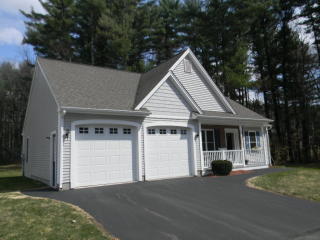 19 Oblate Dr, Hudson, NH 03051-6412