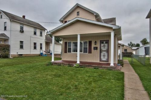 717 Scott St, Olyphant, PA 18447-1940