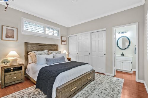 3903 Vine St, Pleasanton, CA 94566-6786