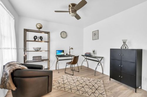 15042 20th St, Hollywood FL  33027-4363 exterior