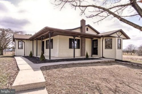 442 Whiskey Run Rd, North Newton, PA 17241-8627