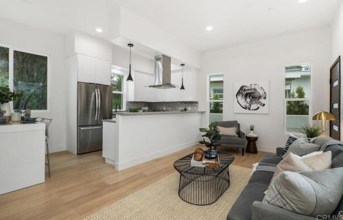 1500 Gamble Ln, Escondido CA  92029-4321 exterior