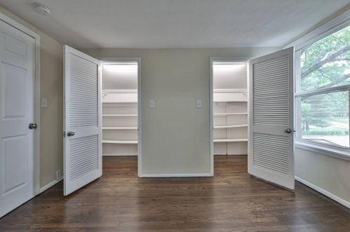 2070 Galbraith Rd, Cincinnati OH 45215-5634 exterior