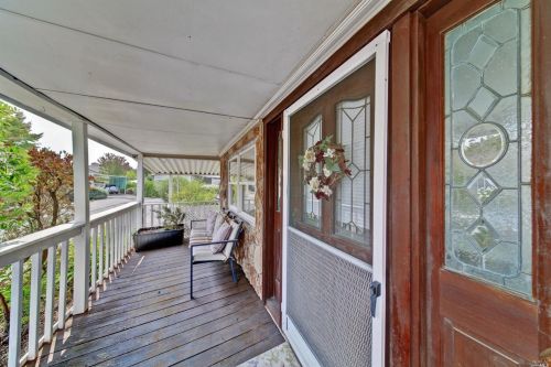 39 Cardinal Way, Santa Rosa CA  95409-4108 exterior