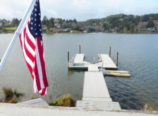 3431 Johns Loop, Neotsu OR  97364-9755 exterior